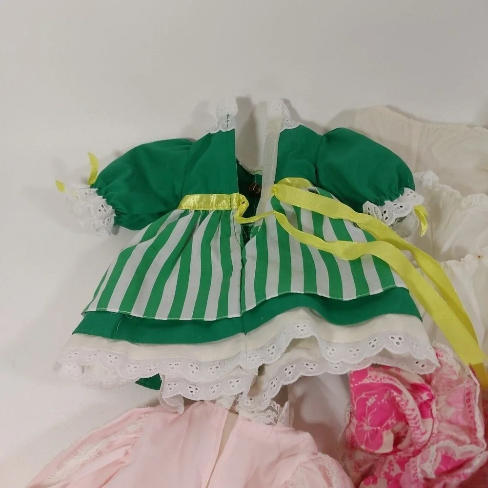 Vtg Lot Doll Clothes Accesories Irish Hawaiian Christening Duck Shoes Headband‎